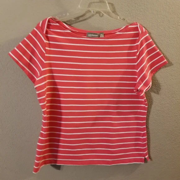 Womens Short Sleeve Tops Size XL Lot of 2 Croft & Barrow/White Stag Red and Pink - Picture 2 of 11